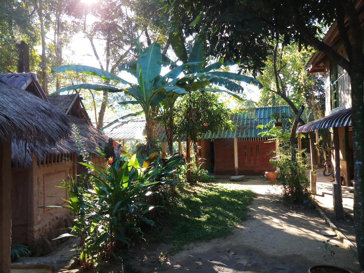 Hill Tribe Art House Apartamento Chiang Rai Exterior foto