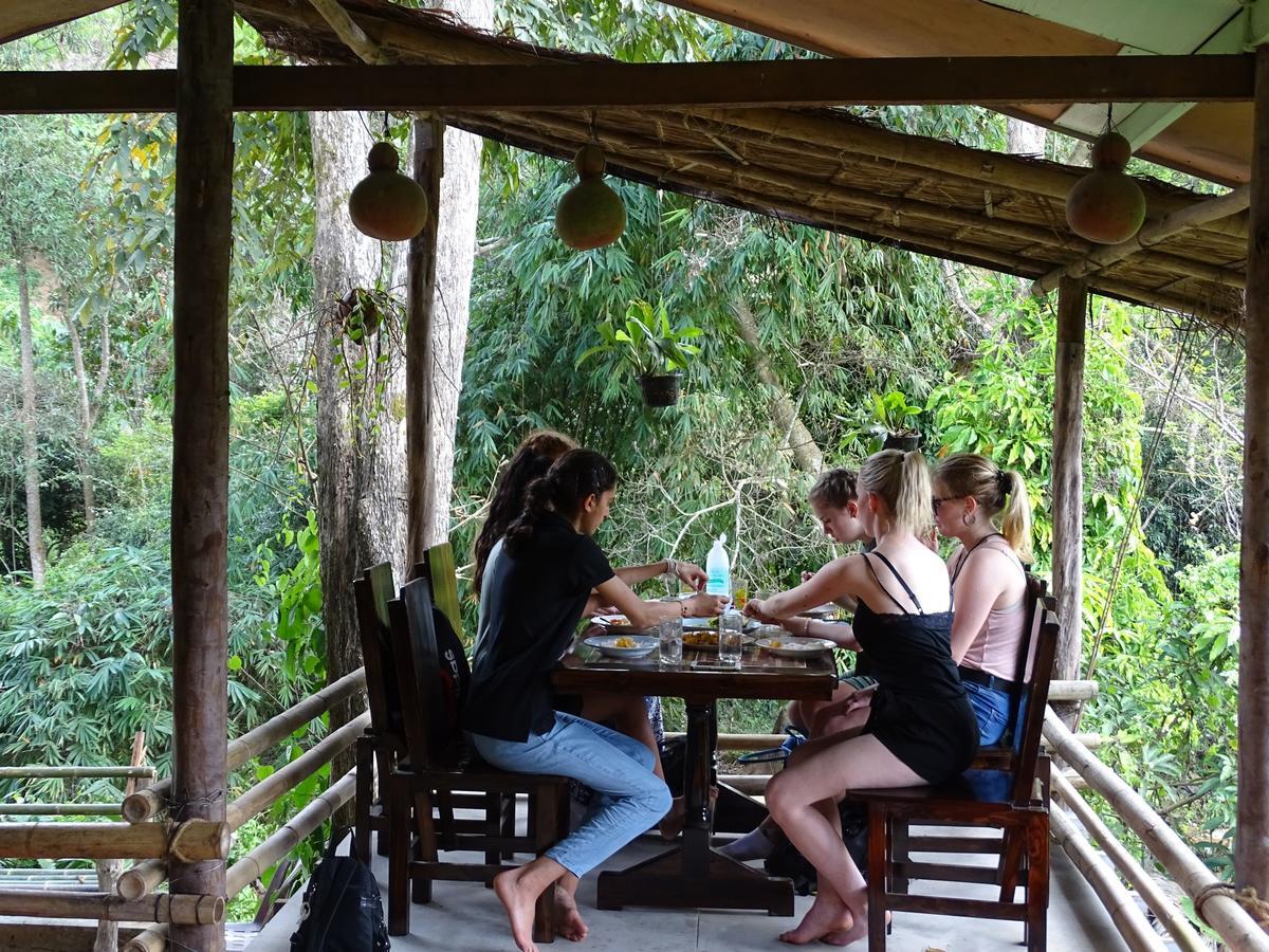 Hill Tribe Art House Apartamento Chiang Rai Exterior foto