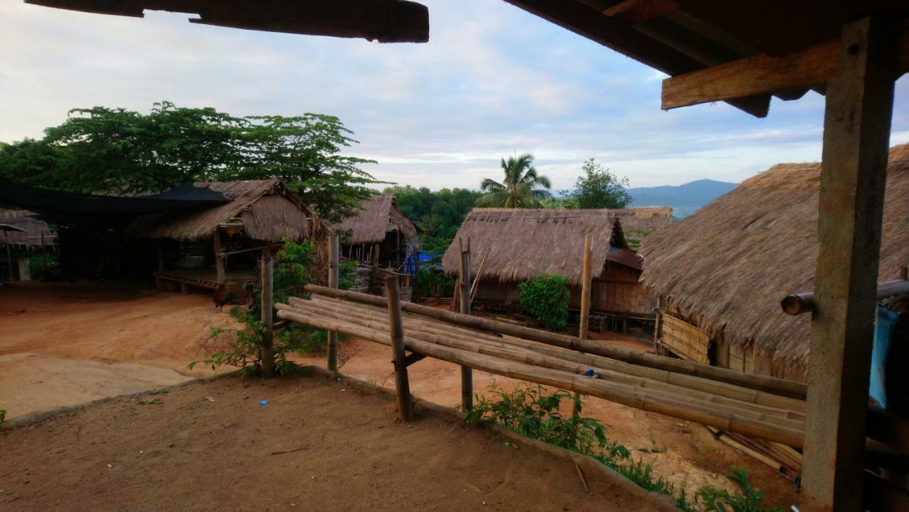 Hill Tribe Art House Apartamento Chiang Rai Exterior foto